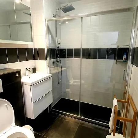 2P Neuf D Exception Eden Parc Piscine Pkg Clim Wifi Appartement